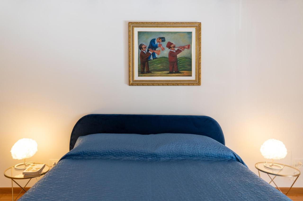 Antico Mercato Di Ortigia Lovely Apartment Syracuse ภายนอก รูปภาพ